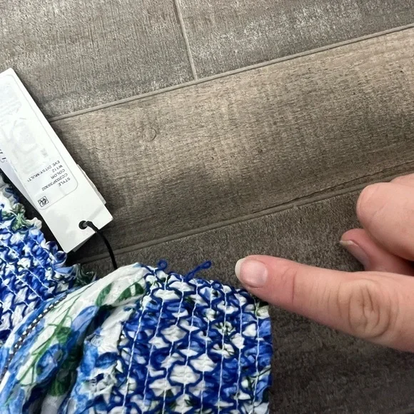 NEW Alice + Olivia Crawford Smocked Mini Skirt - Picture 15 of 15